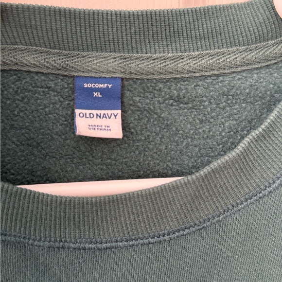 Old Navy Green Cozy Sweatshirt - Picture 3 of 4